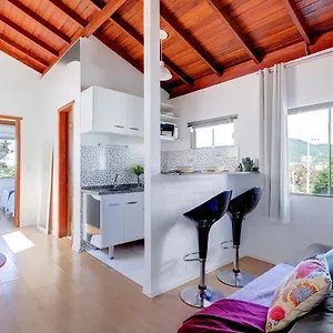 Apartamento Loft Na Lagoa Da Conceição, Florianópolis